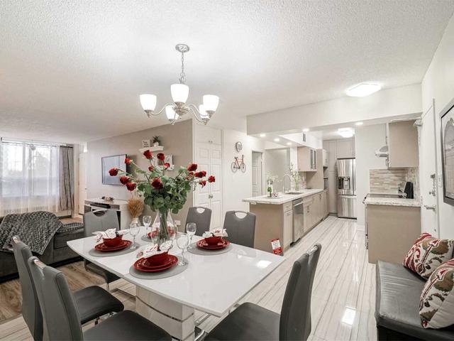 114 - 390 Dixon Rd