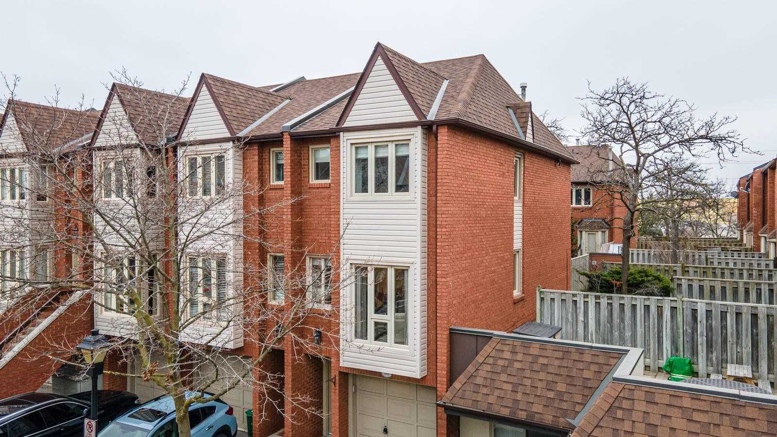 211 895 Maple Ave, Burlington Sold, W5171205 Condos.ca