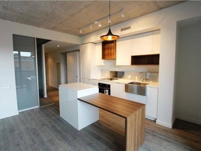 312 - 383 Sorauren Ave