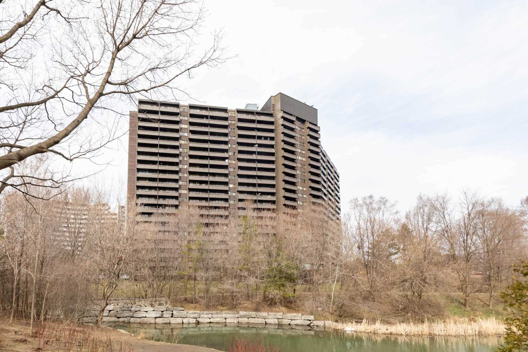 310 11 Wincott Dr, Etobicoke Sold, W5179999 Condos.ca