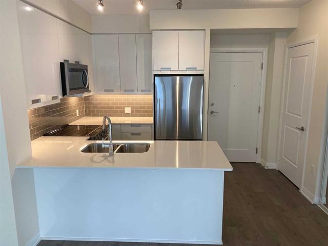 1215 - 35 Watergarden Dr