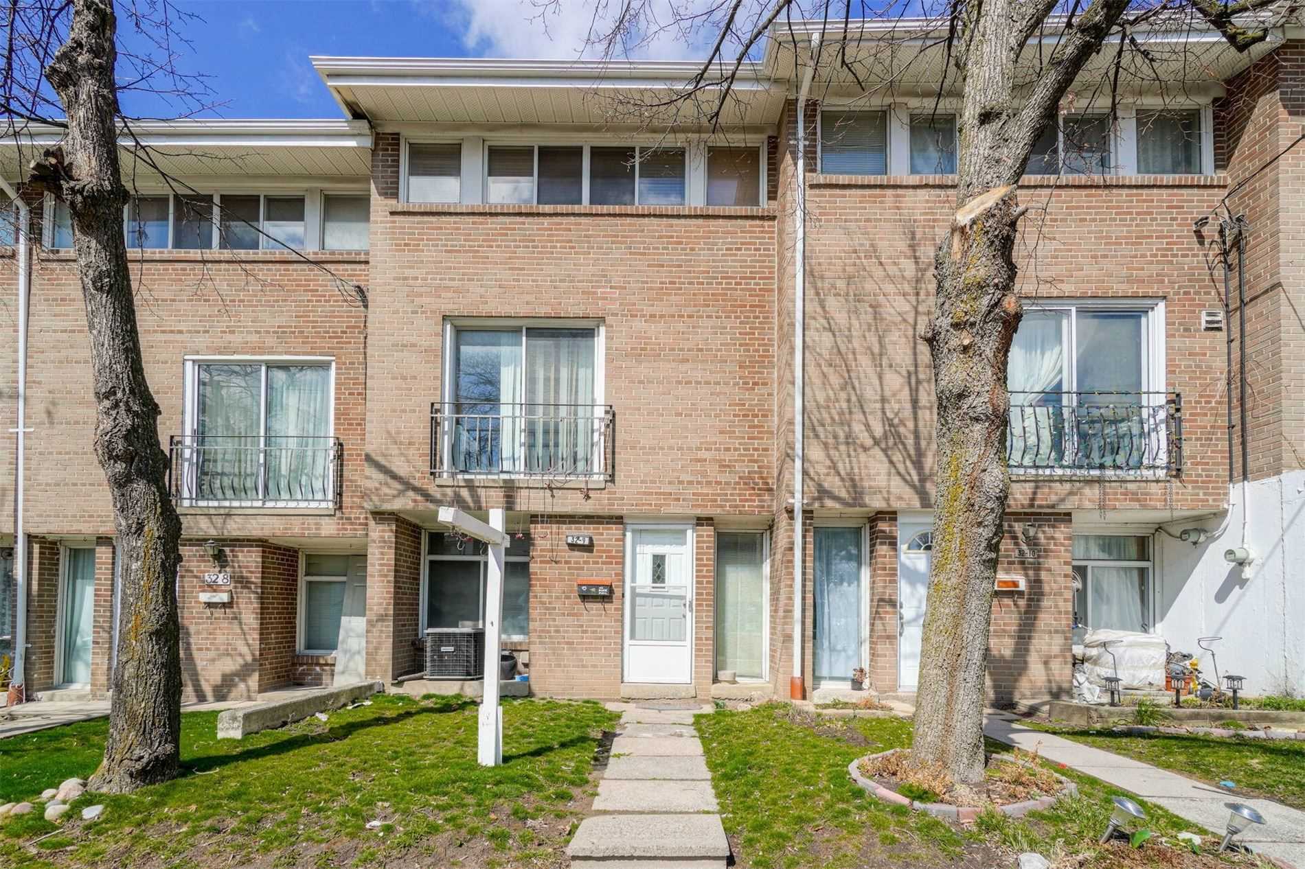 9 - 32 Sentinel Rd, North York | Sold, W5181569 | Condos.ca