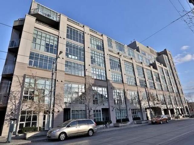 404 - 437 Roncesvalles Ave