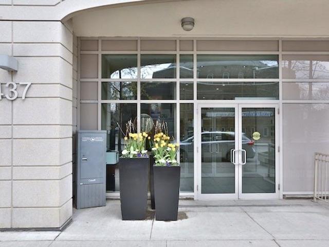 404 - 437 Roncesvalles Ave