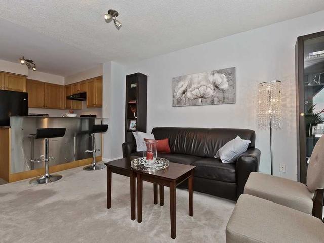 1411 - 185 Legion Rd