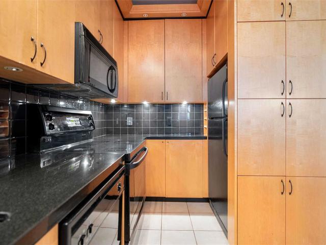 629 - 200 Manitoba St