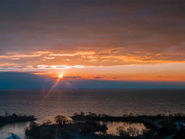 2302 - 2230 Lake Shore Blvd W