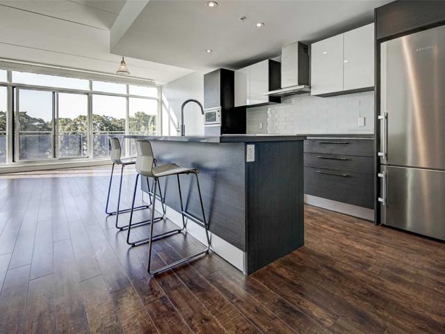 402 - 588 Annette St