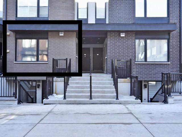 10 - 146 William Duncan Rd