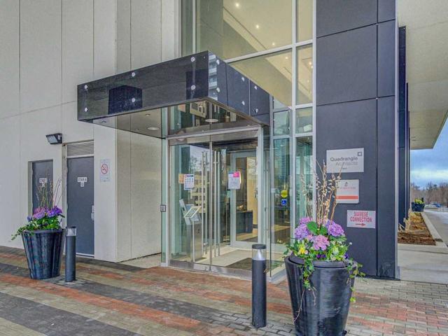 1905 - 33 Shore Breeze Dr