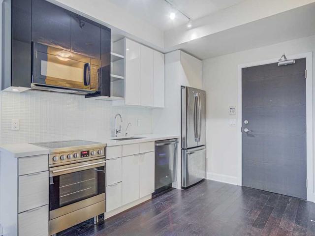 1905 - 33 Shore Breeze Dr