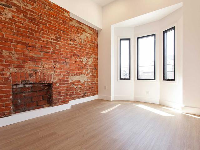 4 - 415 Roncesvalles Ave