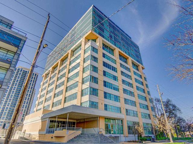 1215 - 2 Fieldway Rd