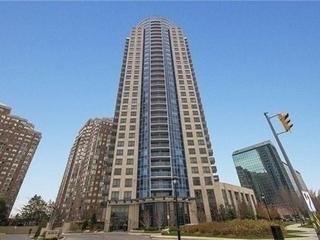 2207 - 330 Burnhamthorpe Rd W