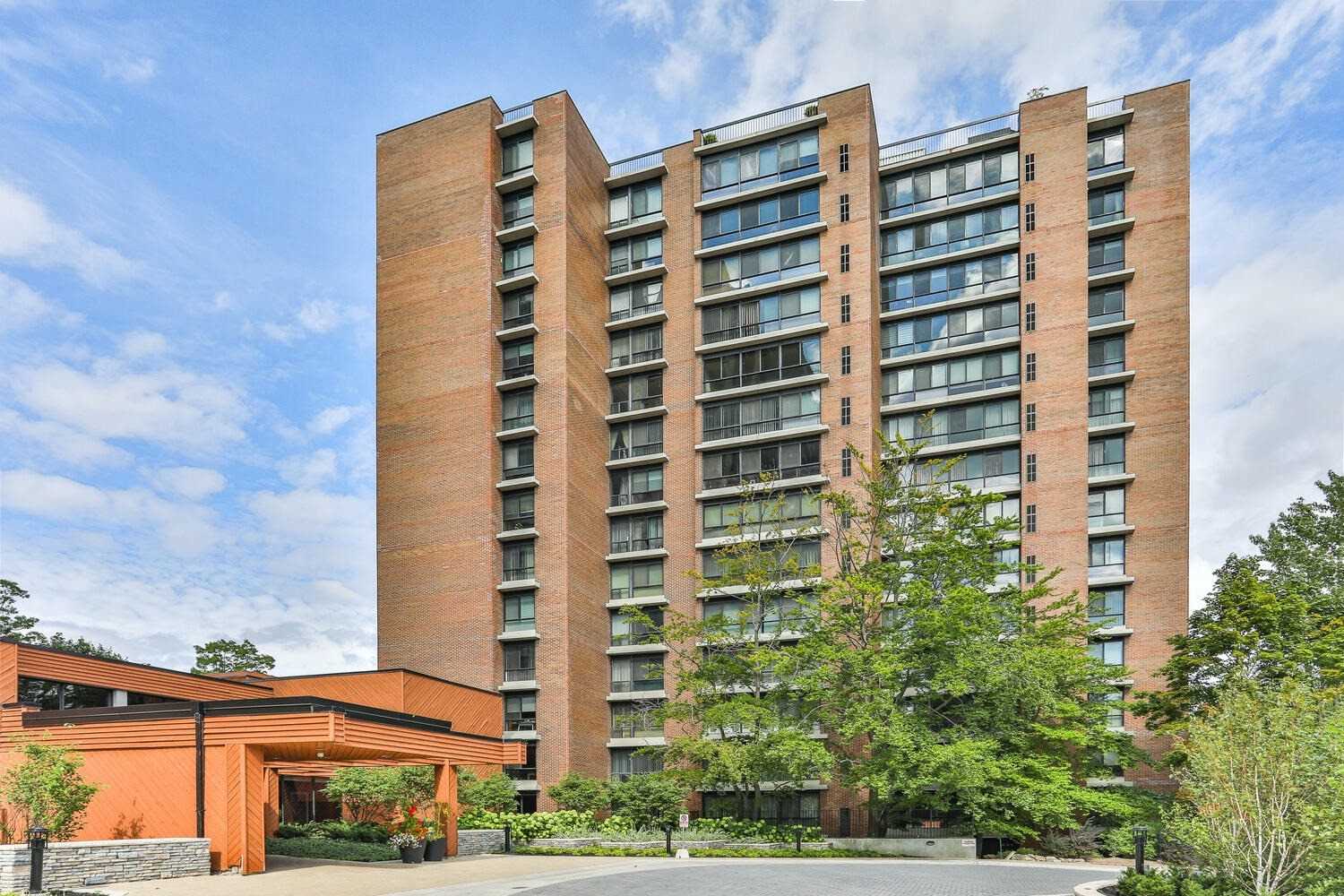 1213 1400 Dixie Rd, Mississauga Sold, W5196950 Condos.ca