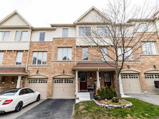 54 Cedar Lake Cres
