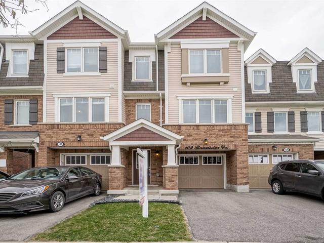 102 Bannister Cres