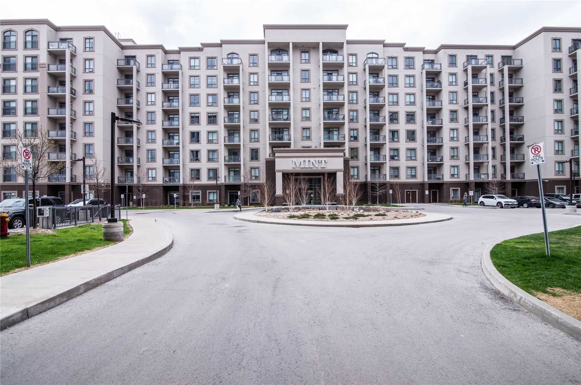 227 2490 Old Bronte Rd, Oakville Sold, W5203528 Condos.ca