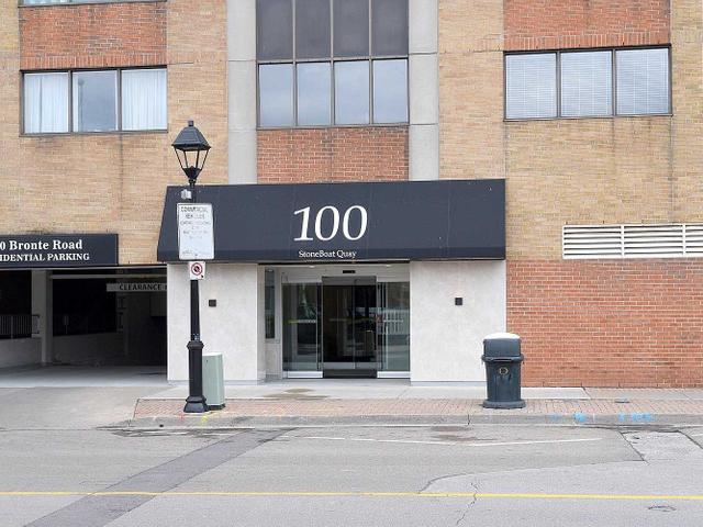 403 - 100 Bronte Rd