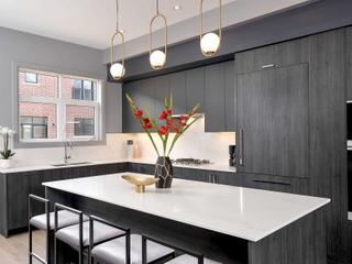 1659 Vellore Cres