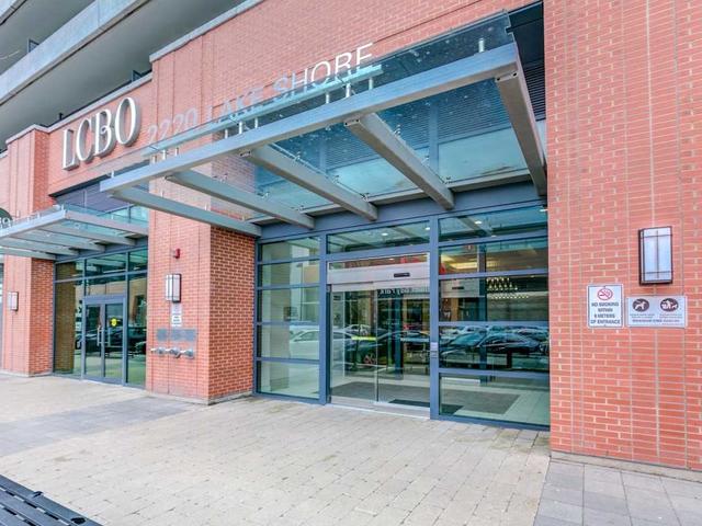 804 - 2220 Lake Shore Blvd W