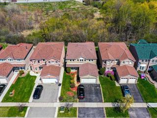 40 Ravenswood Dr