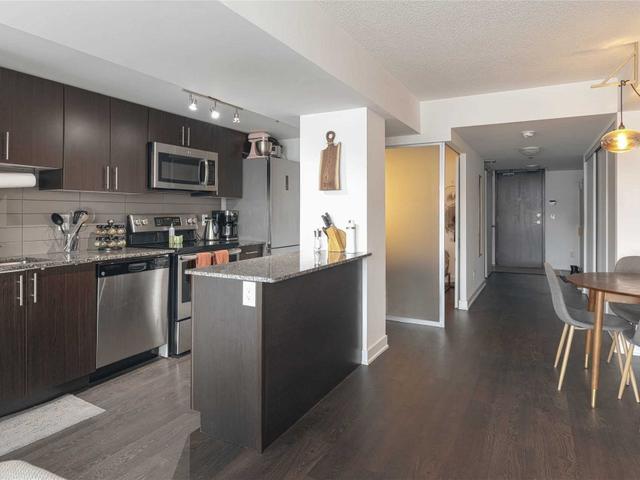 101 - 11 Superior Ave