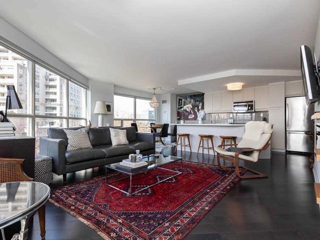 513 - 2267 Lake Shore Blvd W