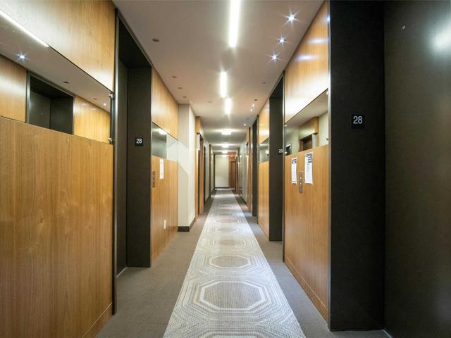 2805 - 36 Park Lawn Rd