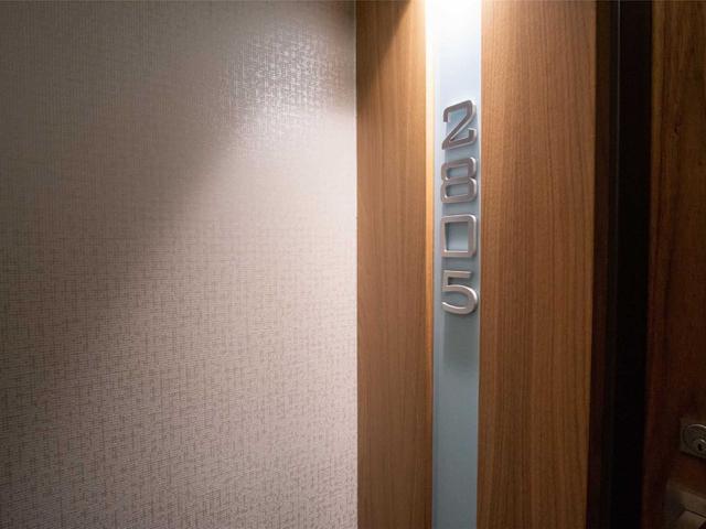 2805 - 36 Park Lawn Rd