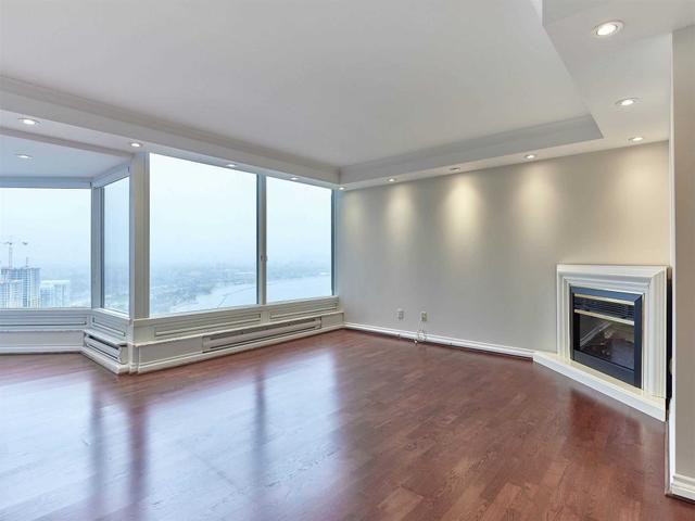 3702 - 1 Palace Pier Crt