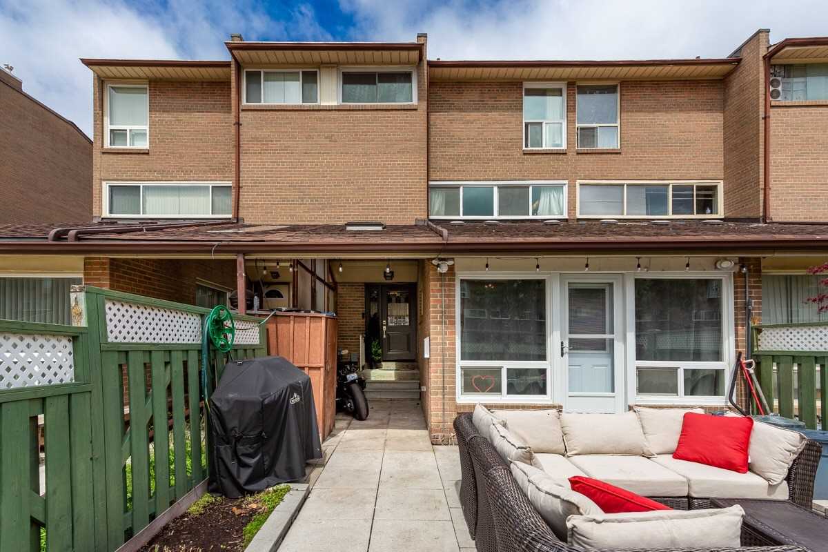 210 262 John Garland Blvd, Etobicoke Terminated, W5216210 Condos.ca