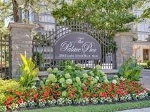 2901 - 2045 Lake Shore Blvd W