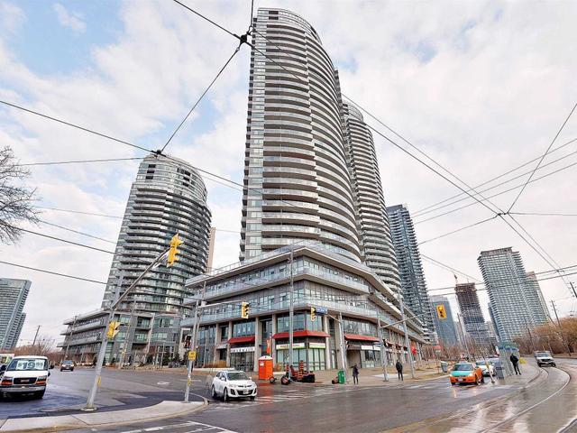 803 - 2240 Lakeshore Blvd W