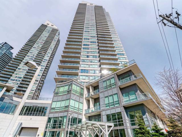 803 - 2240 Lakeshore Blvd W
