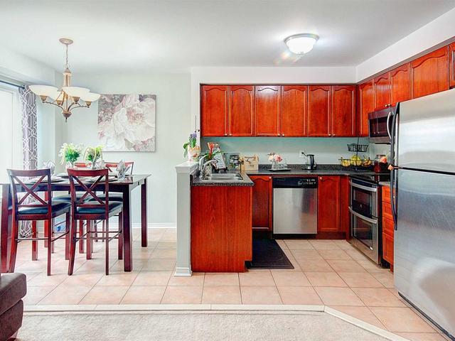 63 Axelrod Ave