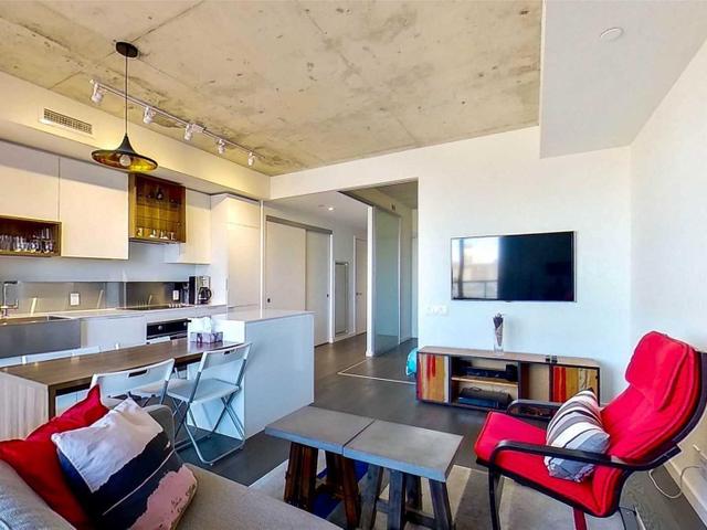 609 - 383 Sorauren Ave