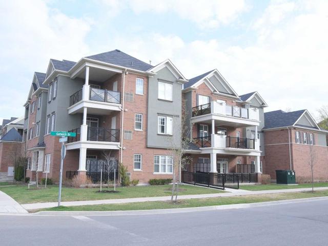 301 - 276 Gatwick Dr