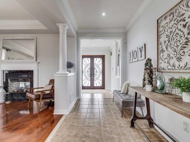 3322 Fox Run Circ