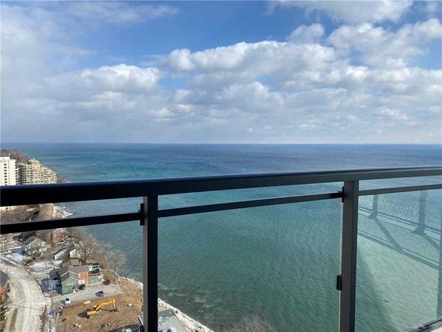 2101 - 2060 Lakeshore Rd