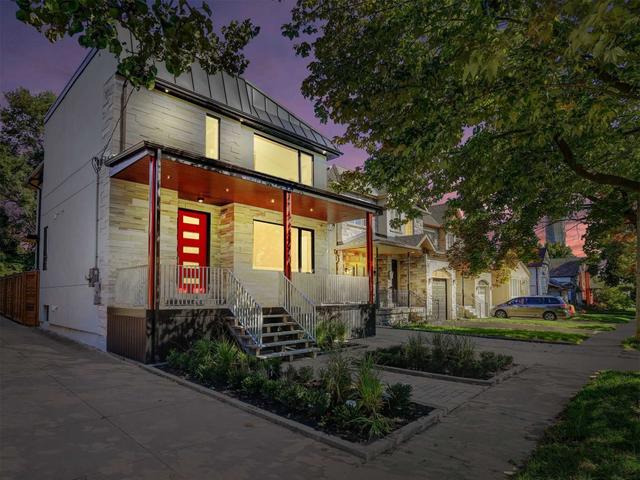 31 Smithfield Dr