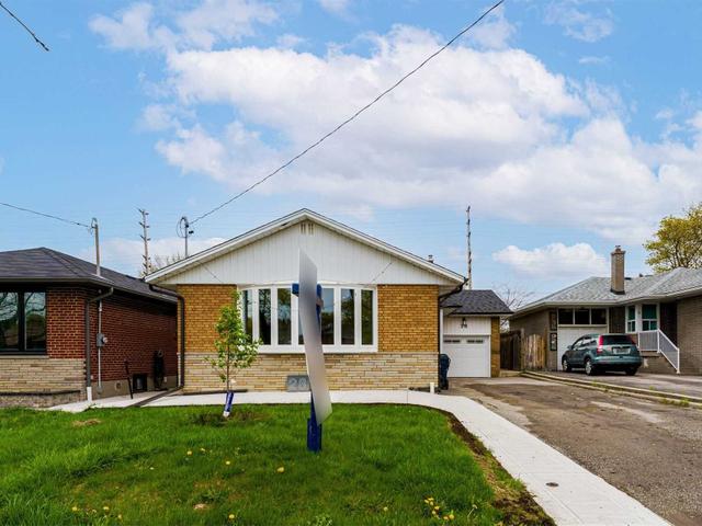 28 Bairstow Cres