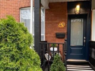 49 Osler St