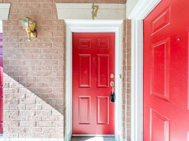 7 - 615 Shoreline Dr