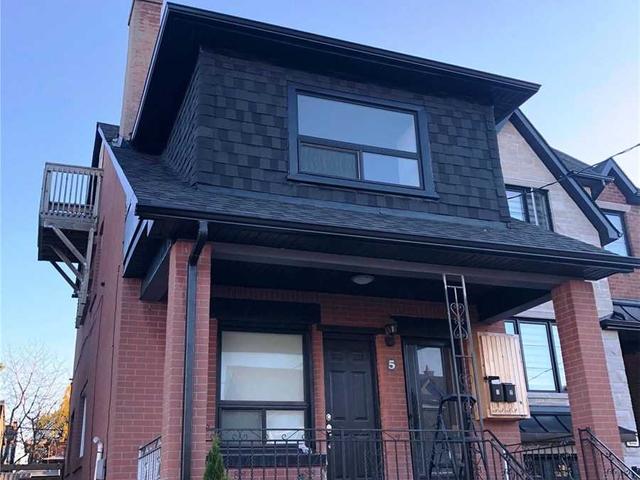 5 Mackay Ave