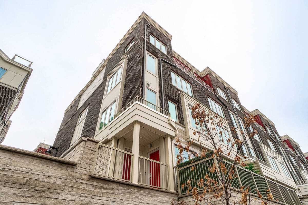 20 100 Long Branch Ave W, Etobicoke Terminated, W5235435 Condos.ca