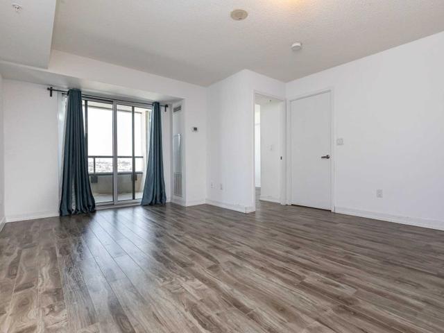 2210 - 1410 Dupont St