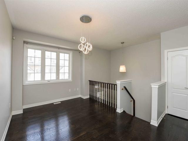 1305 Granrock Cres