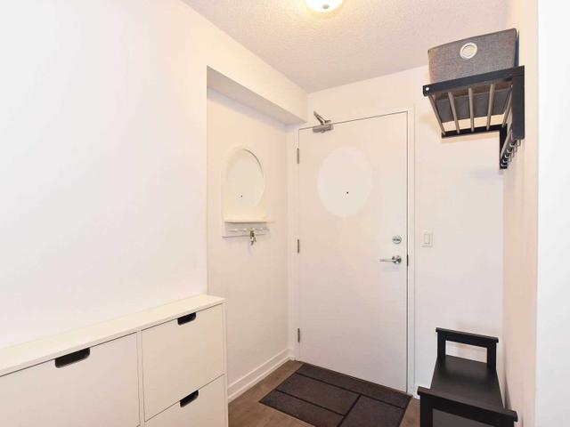 1811 - 1420 Dupont St