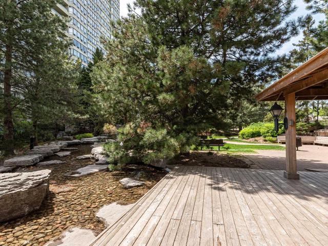 1403 - 22 Hanover Rd, Brampton | Sold, W5241846 | Condos.ca